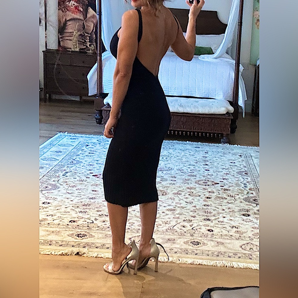 Black under knee knitted dress
